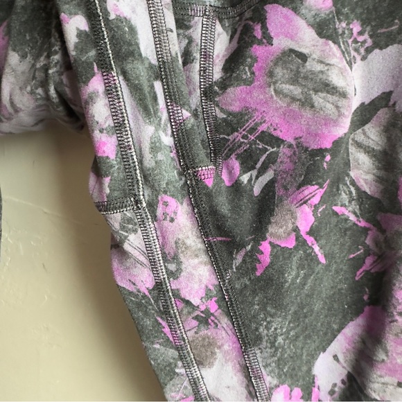 Lululemon Align Pant II 25” Inseam Floral Shift Multi Purple and Grey Size 2 - Picture 10 of 13